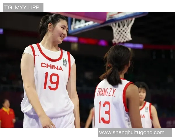 姚明盛赞中国女篮崛起展现实力与团结精神引发广泛关注 姚明盛赞中国女篮崛起展现实力与团结精神引发广泛关注