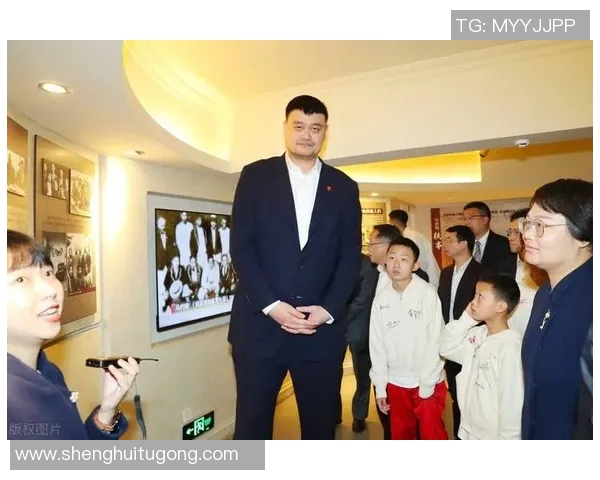 姚明重返明星赛舞台再续传奇时刻引发球迷热烈期待